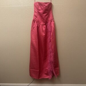 NWT WeWoreWhat Corset Feather Gown Duchess Satin Magenta Strapless Party Dress 0